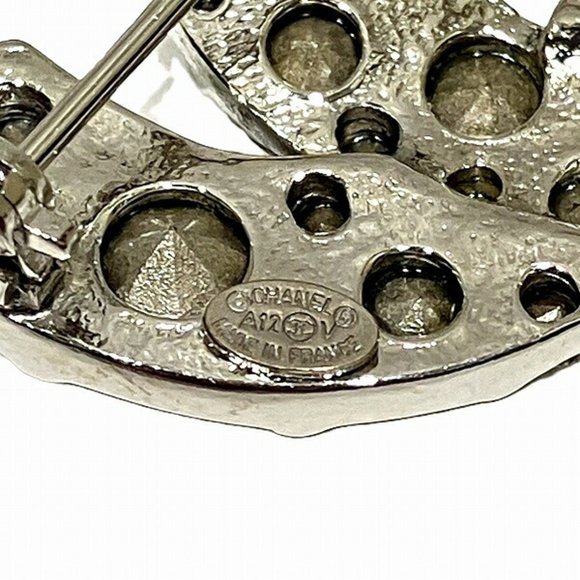 CHANEL Coco Mark Rhinestone Accessory Brooch - Picture 4 of 9